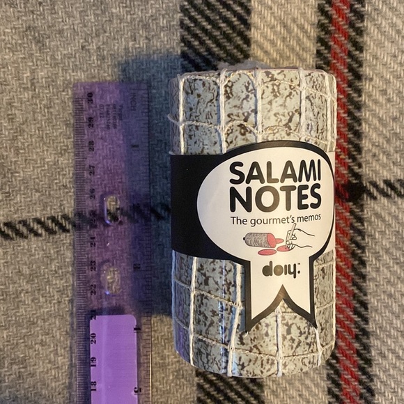Salami Notes 1000 mini notes Note Pad - Picture 6 of 9